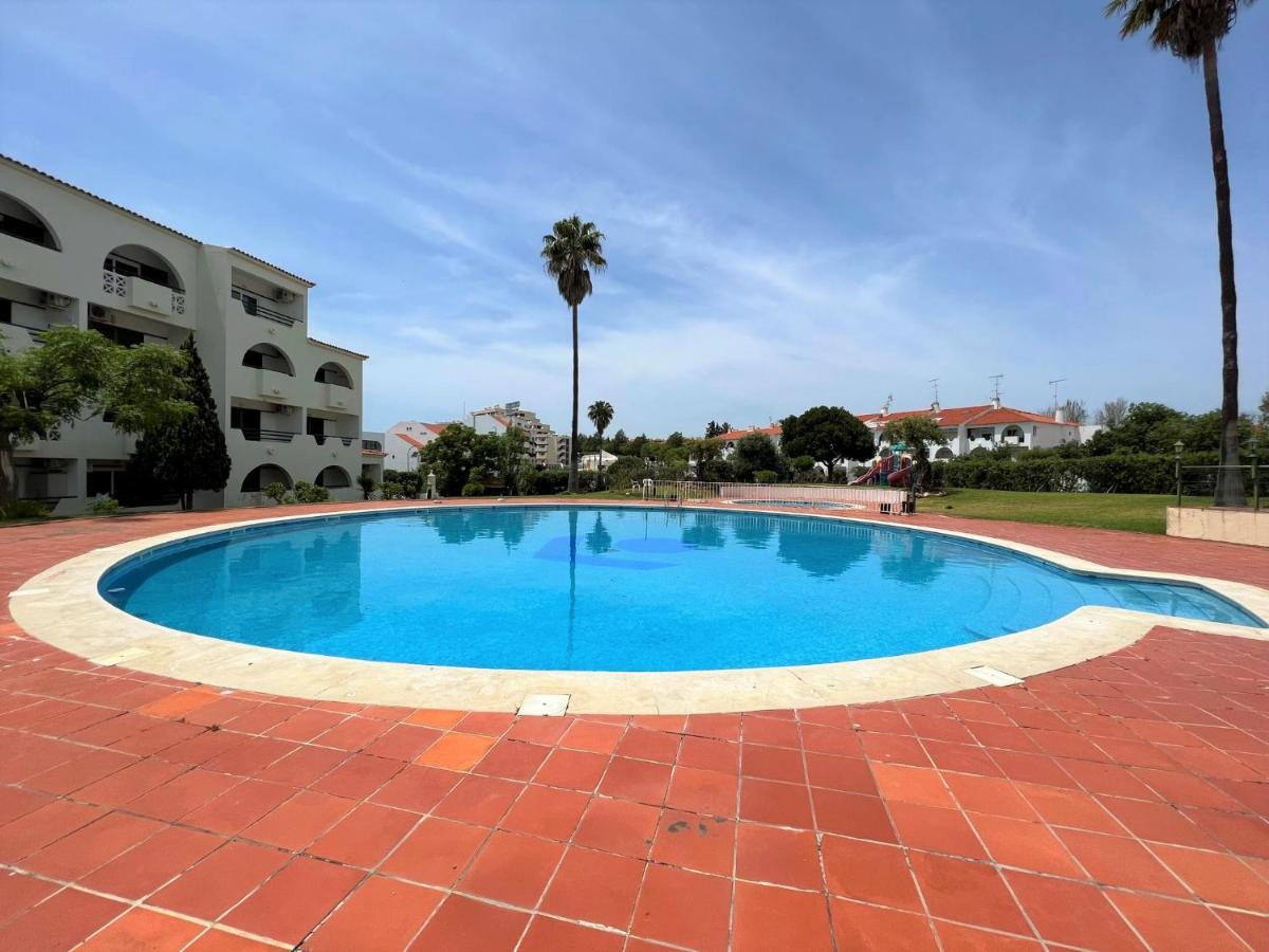 Albufeira Twins 2 With Pool By Homing Apartment Ngoại thất bức ảnh